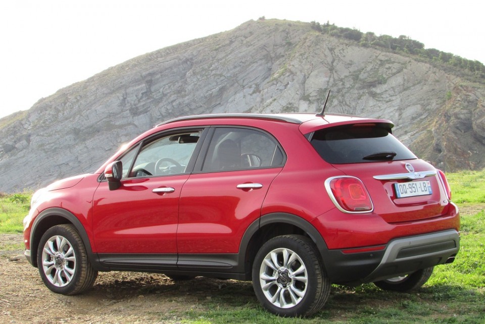 Fiat 500X rouge