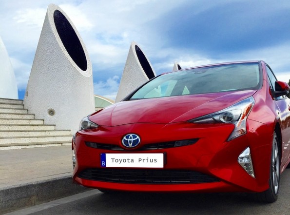 Prius à la Cité des arts et des sciences